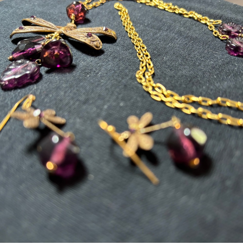 Elegant Gold and Handcrafted Purple Dragonfly Necklace and Earring Set - Picture 7 of 8